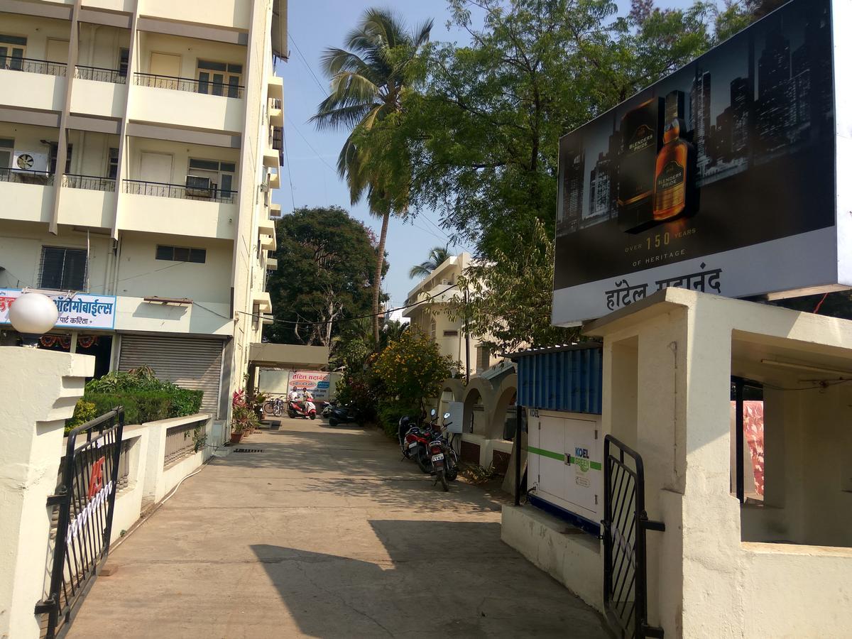 Hotel Sadanand Sāngli Buitenkant foto